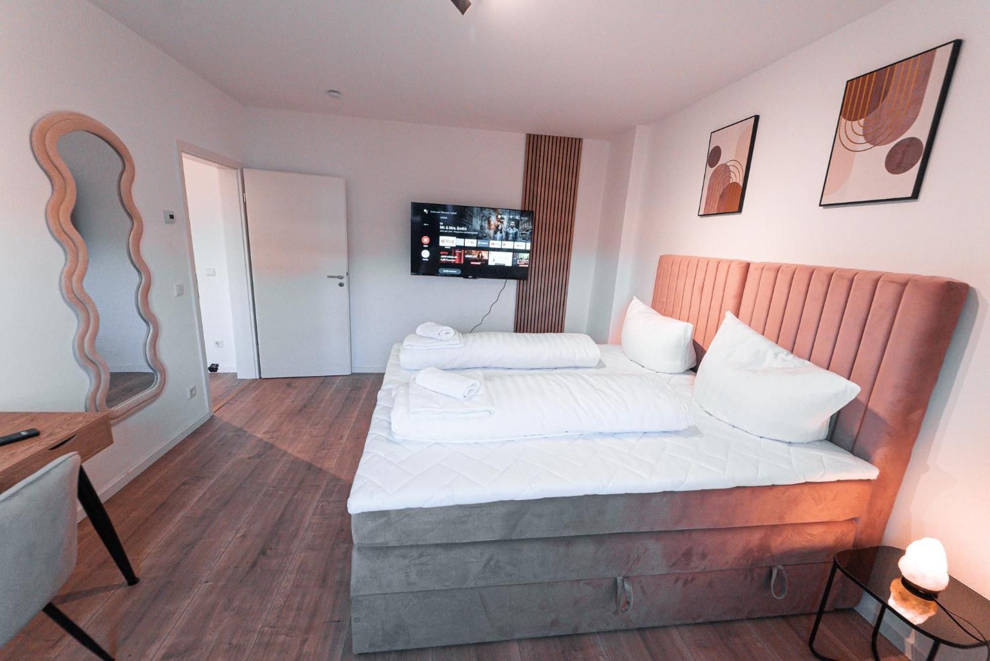 Ferienwohnung Unique Gneisenau Wohlfuehloase Ulm Exterior foto